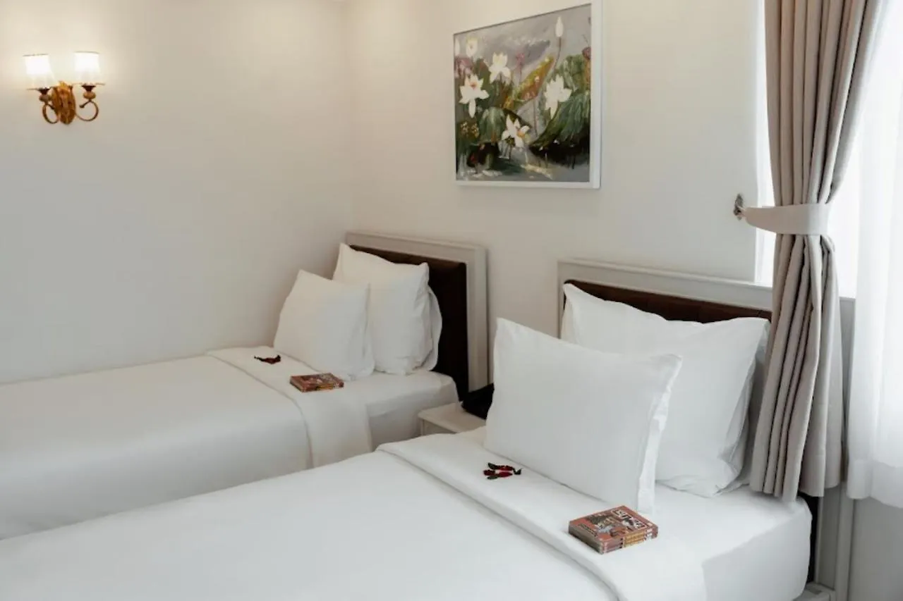 MerPerle Beach Hotel Nha Trang 4*,