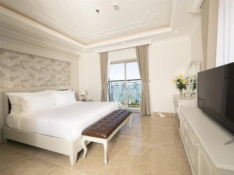MerPerle Beach Hotel Nha Trang